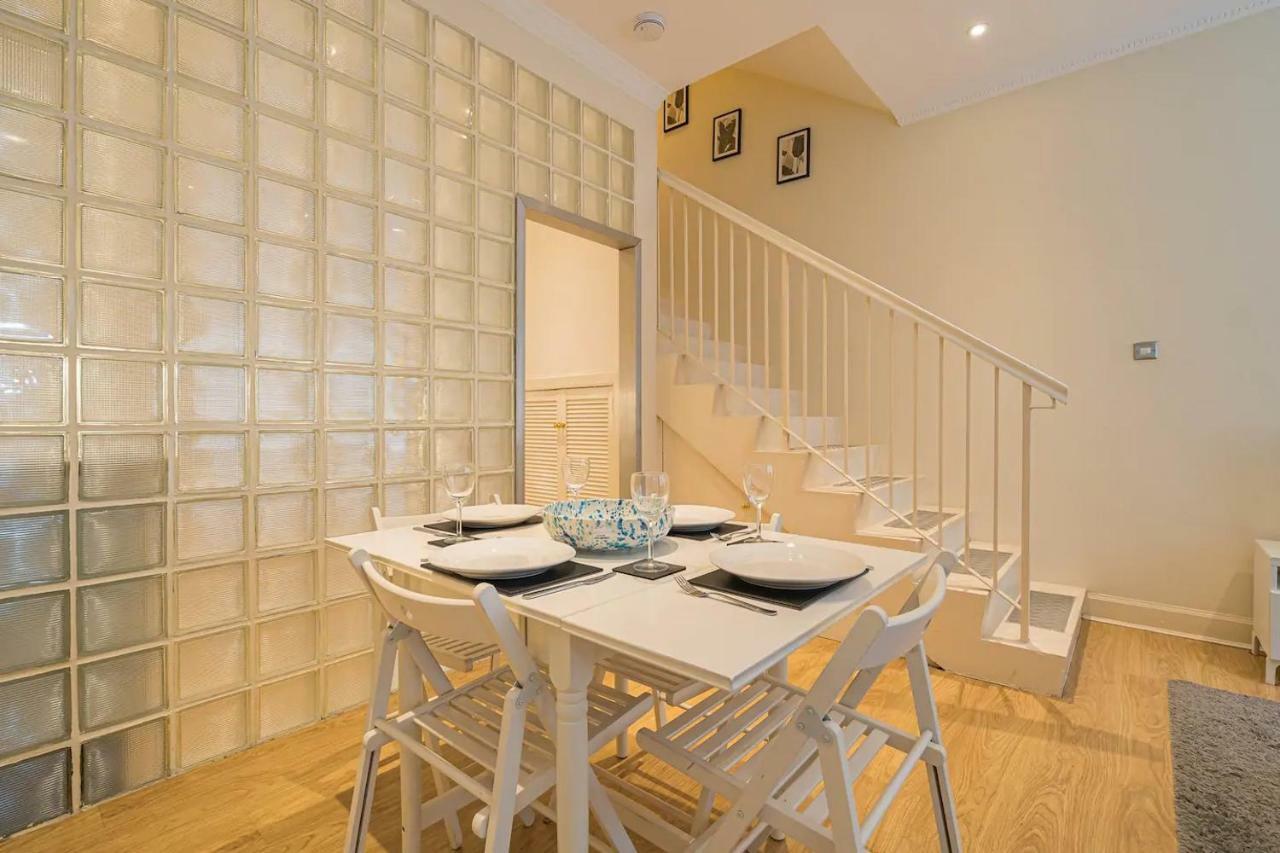 2Br Grassmarket Apartment With Castle View エディンバラ エクステリア 写真