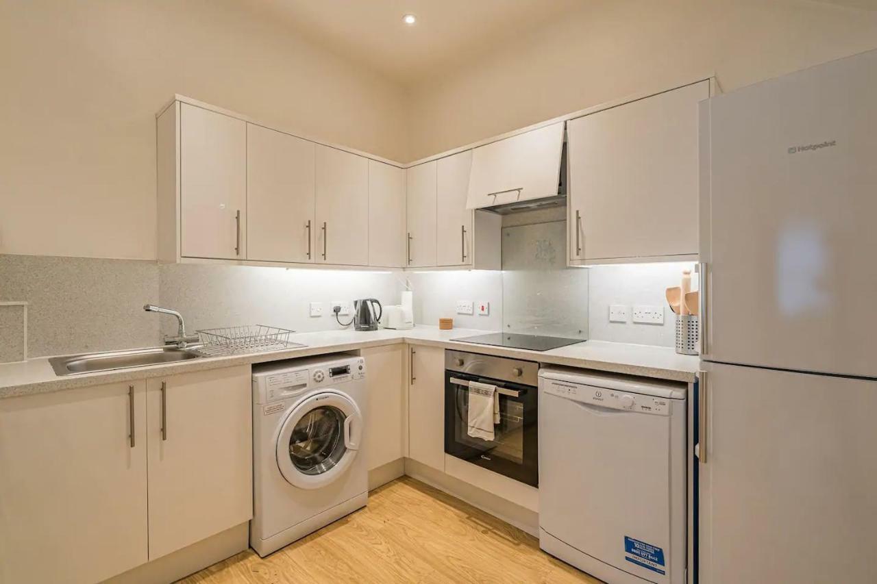 2Br Grassmarket Apartment With Castle View エディンバラ エクステリア 写真