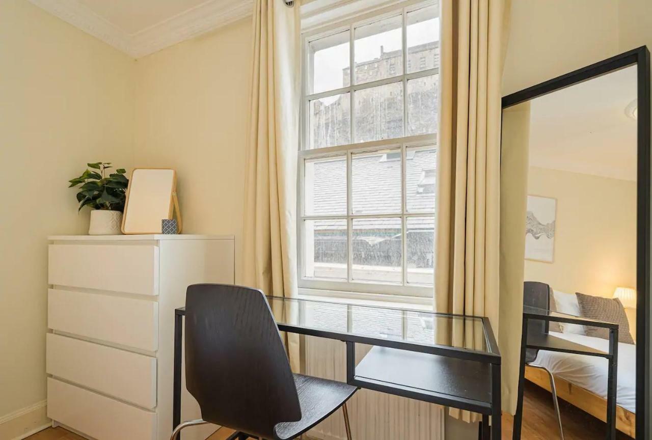 2Br Grassmarket Apartment With Castle View エディンバラ エクステリア 写真